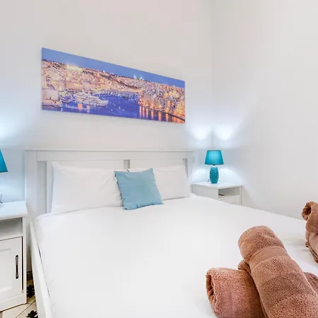 Sweet Apartment
