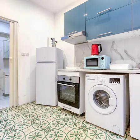 Sweet Apartment