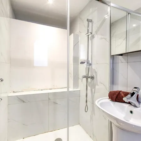 Sweet Apartment