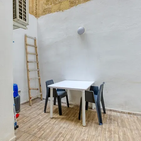Apartment Sweet